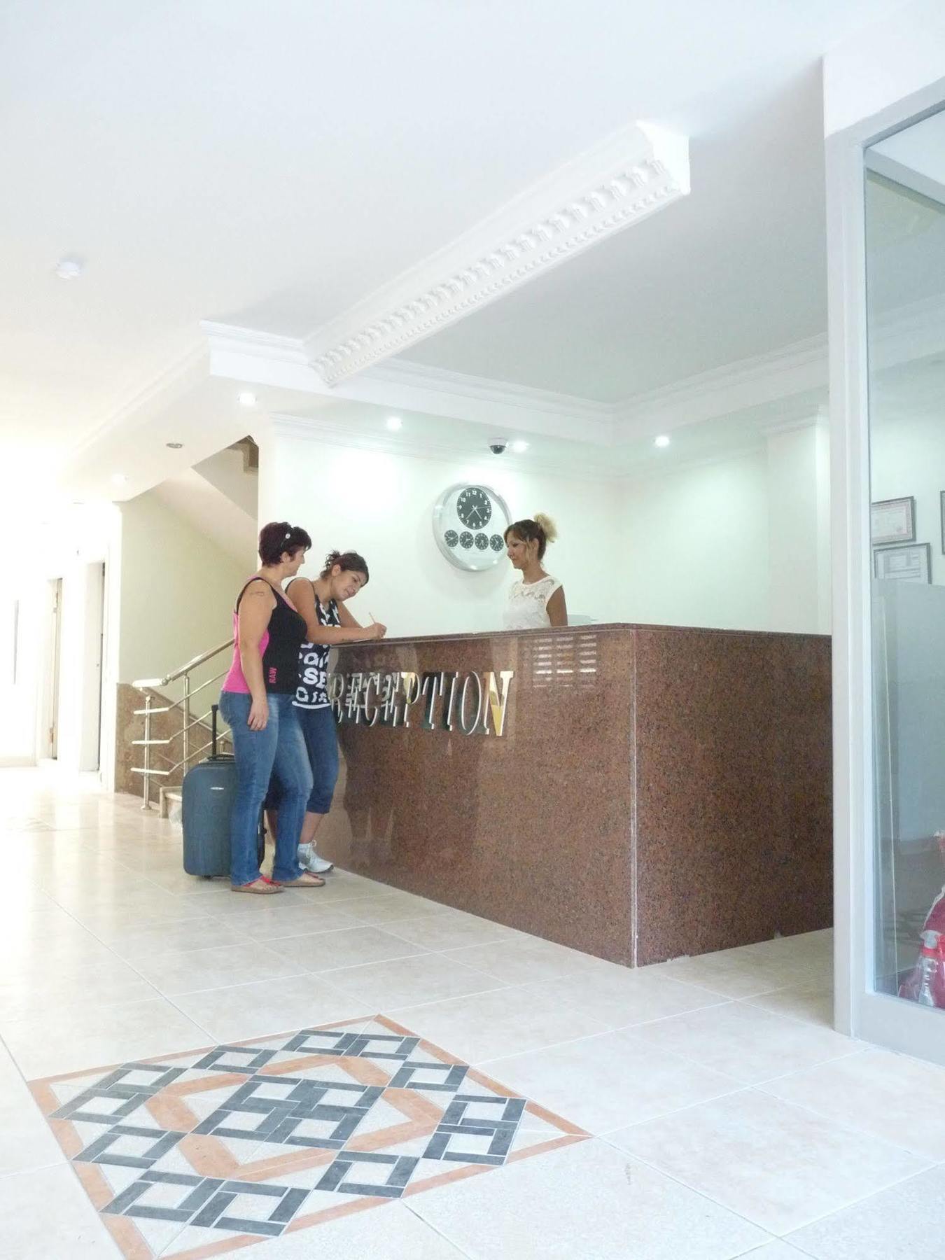 Arinna Park Hotel Анталия Екстериор снимка