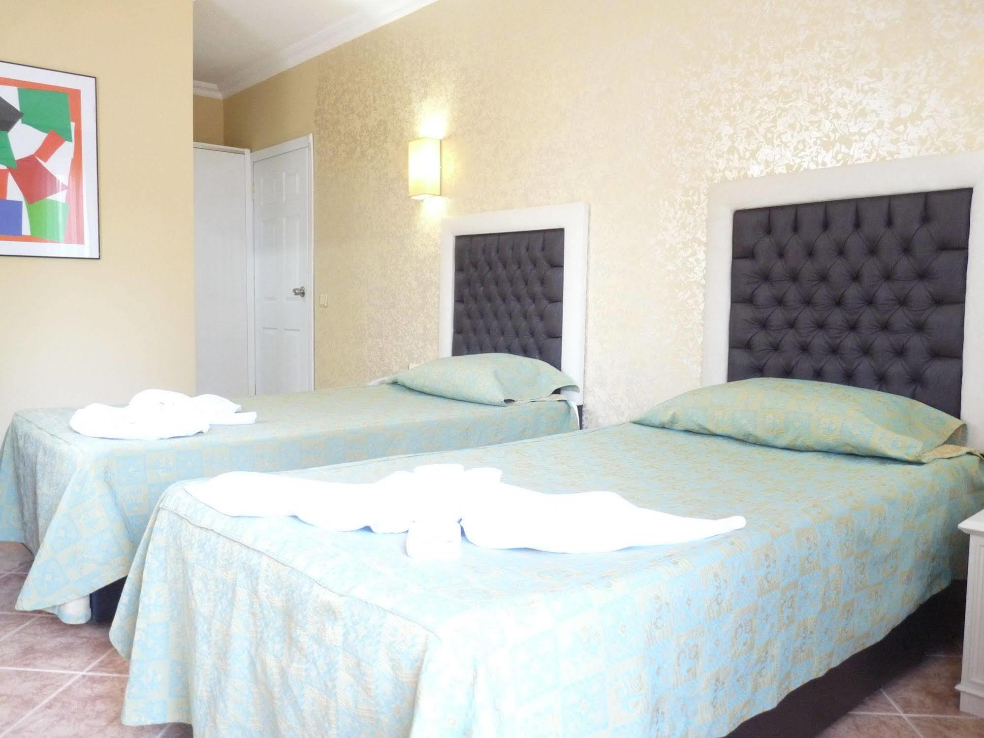 Arinna Park Hotel Анталия Екстериор снимка