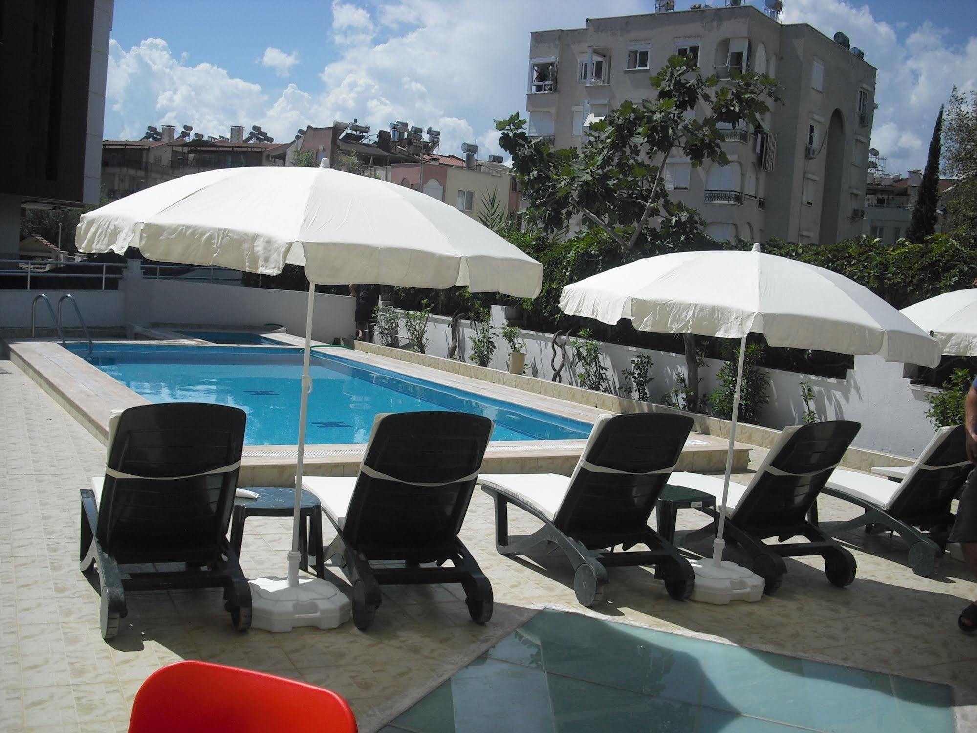 Arinna Park Hotel Анталия Екстериор снимка